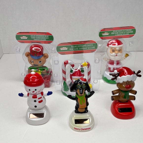 CHRISTMAS CHARACTERS SOLAR POWERED - Picture 1 of 2